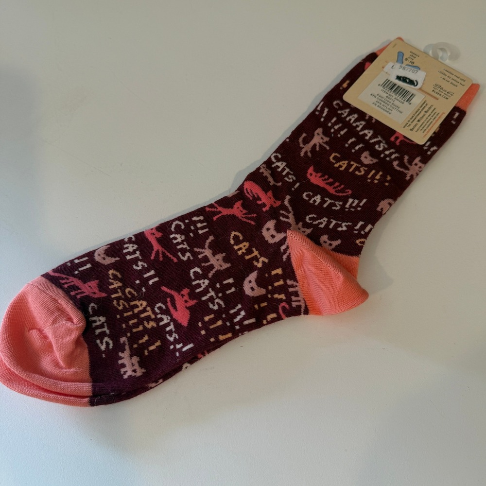 Blue Q Socks Women's Crew Socks Cats Burgandy‎ Pink Novelty Fun
